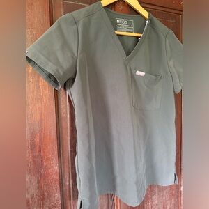 Figs Small Scrub Top